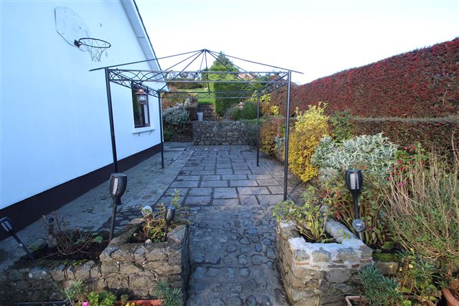 Oakpark, Lower Ballygarvan, Ballygarvan, Cork