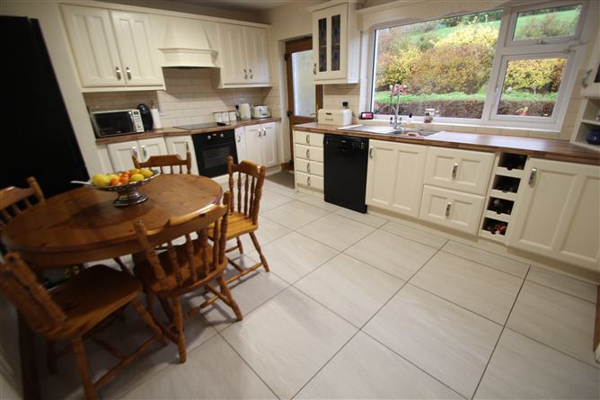 Oakpark, Lower Ballygarvan, Ballygarvan, Cork