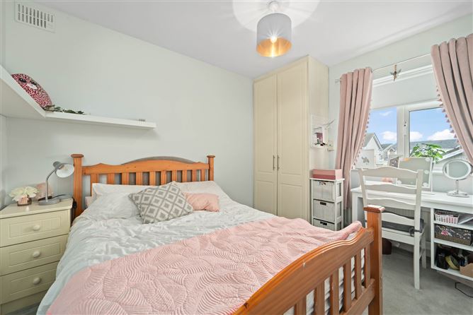 7A Oakpark Drive, Santry, Dublin 9