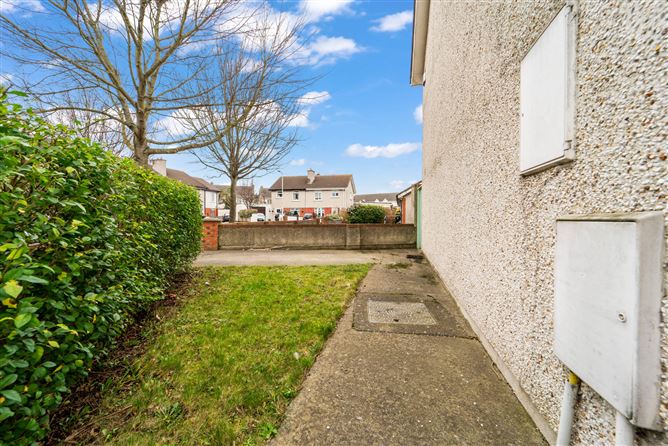 7A Oakpark Drive, Santry, Dublin 9
