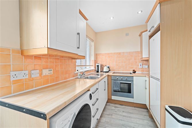 7A Oakpark Drive, Santry, Dublin 9
