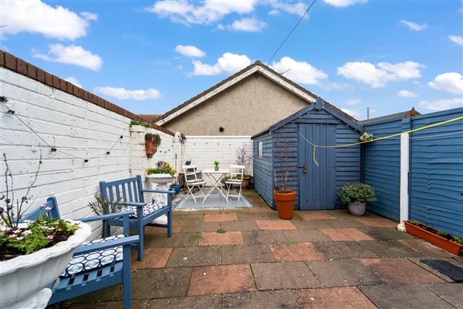 7A Oakpark Drive, Santry, Dublin 9
