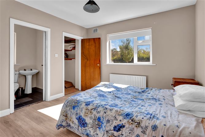 Tulaigh House, Tully East, Kildare Town, Kildare