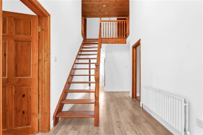 Tulaigh House, Tully East, Kildare Town, Kildare