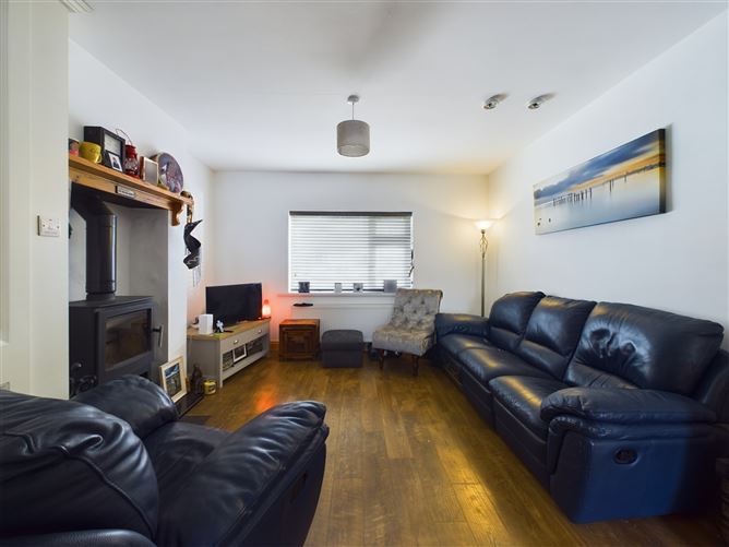 21 McNamara Park, Turnpike, Ennis, Co. Clare