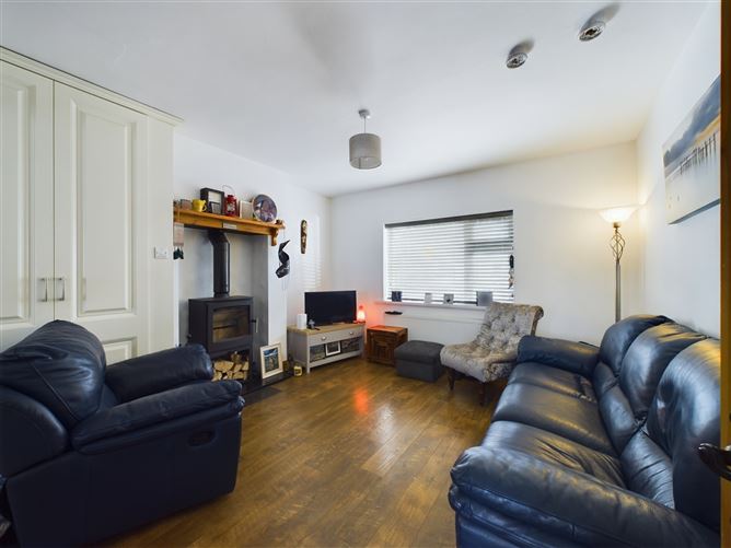 21 McNamara Park, Turnpike, Ennis, Co. Clare
