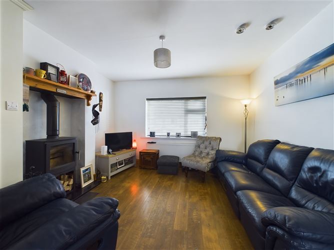 21 McNamara Park, Turnpike, Ennis, Co. Clare