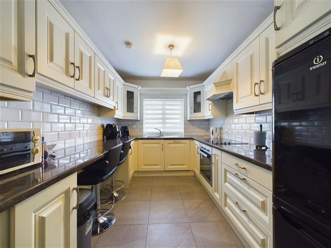21 McNamara Park, Turnpike, Ennis, Co. Clare