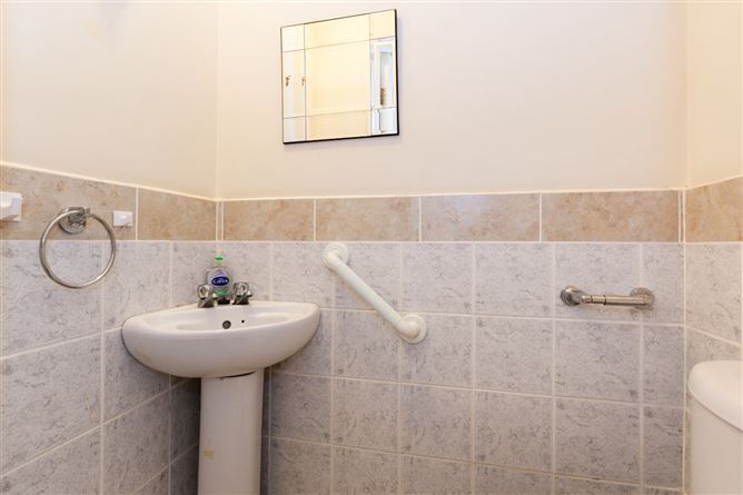 2 Tara Lawn, Donaghmede, Dublin 13