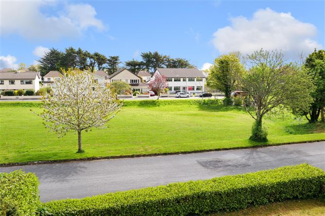 Cor Na Gaoithe, 48 Sycamore Drive, Highfield Park, Taylors Hill, Galway