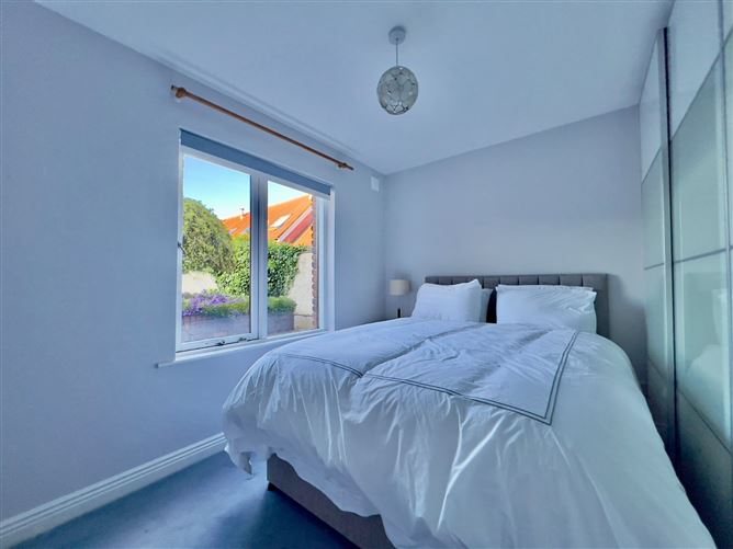 80 Merrion Grove, Blackrock, Co. Dublin