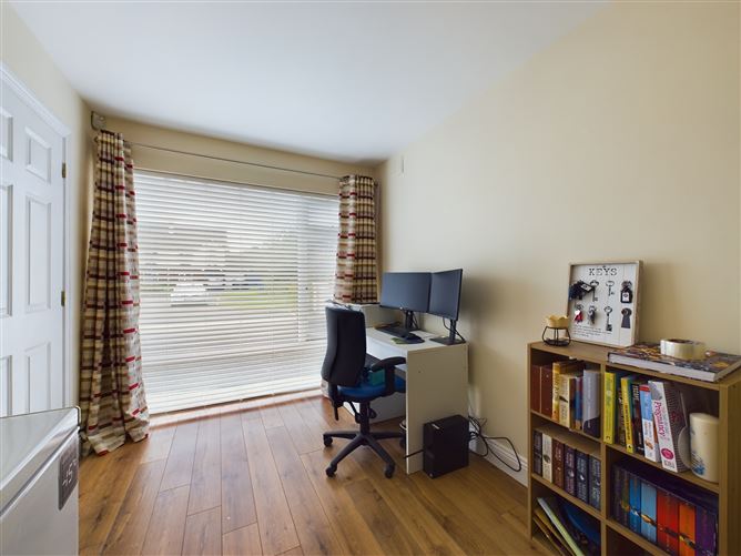 33 Cuan Na Greine, Crooke, Passage East, Waterford