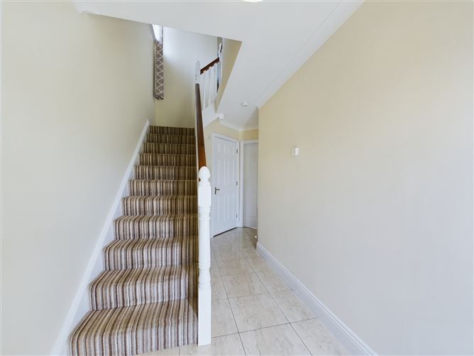 33 Cuan Na Greine, Crooke, Passage East, Waterford