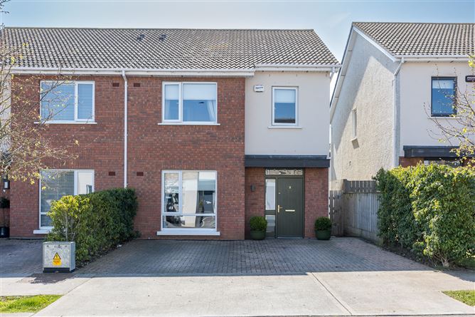 https://photos-a.propertyimages.ie/media/2/5/5/4923552/963c7870-cfd7-413e-ba00-32d822410b5a_l.jpg