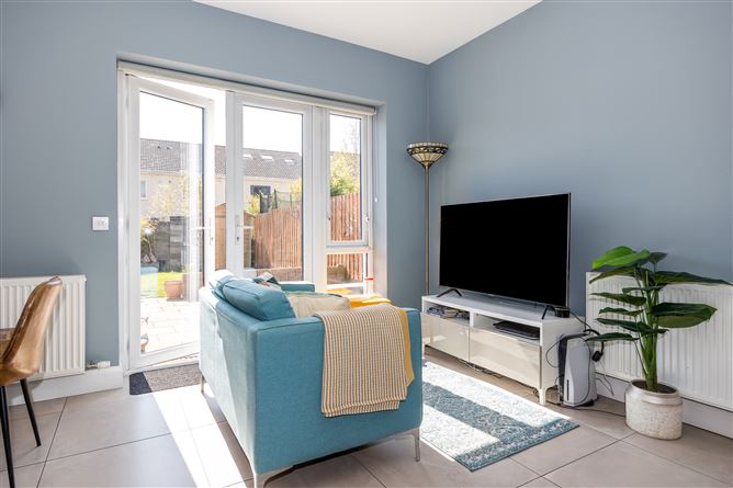 https://photos-a.propertyimages.ie/media/2/5/5/4923552/963c7870-cfd7-413e-ba00-32d822410b5a_l.jpg