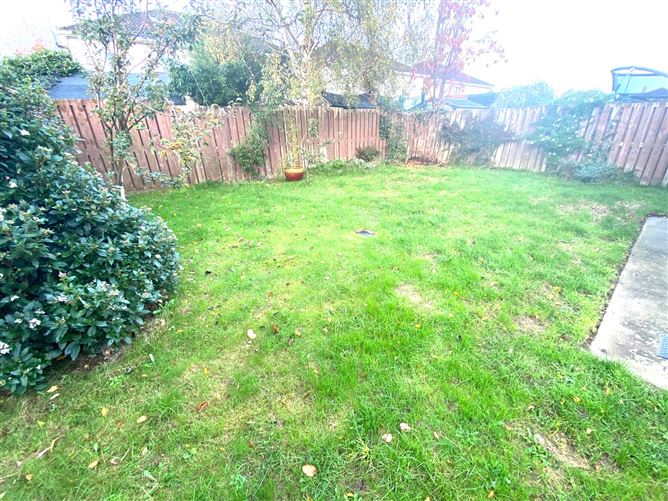 Photo 25 of 26 — Woodstown Rise, Ballycullen, Knocklyon, Dublin 16