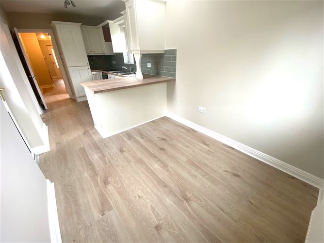 Photo 6 of 26 — Woodstown Rise, Ballycullen, Knocklyon, Dublin 16