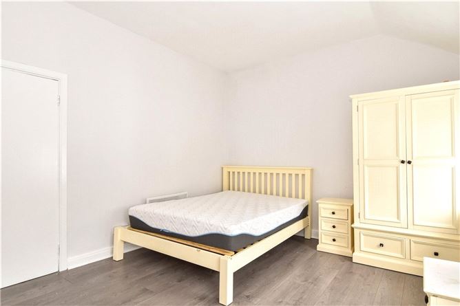 8 McDonagh Terrace, Woodquay, Galway