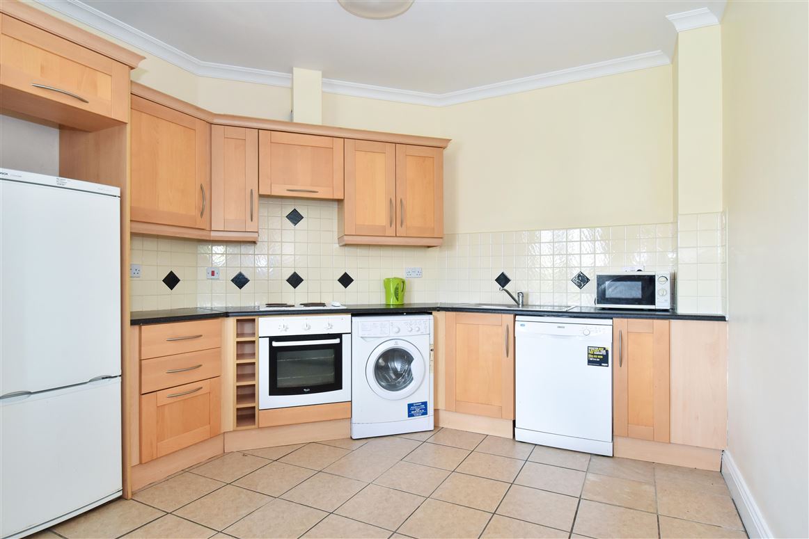 14 Roscam House, Roscam, Galway 14 Roscam House, Roscam, Galway