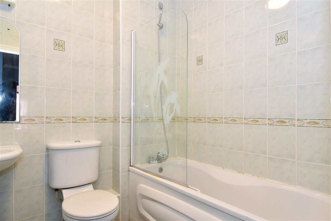 14 Roscam House, Roscam, Galway 14 Roscam House, Roscam, Galway