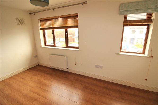 8 The Drive, Graigavern Lodge, Ballybrittas, Co. Laois