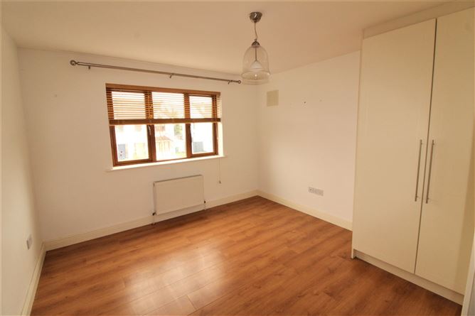 8 The Drive, Graigavern Lodge, Ballybrittas, Co. Laois