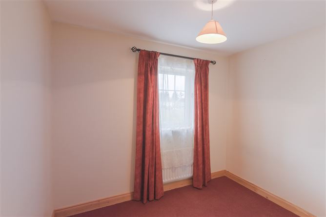 39 Rochford Hall, Kells, Meath