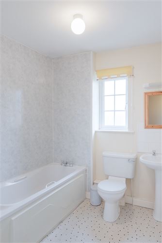 39 Rochford Hall, Kells, Meath
