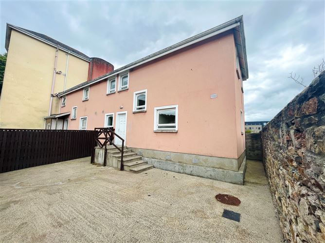 2 Riverview Court, Enniscorthy, Wexford