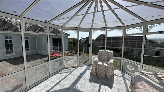 Oakville, Norwood Grove, Cobh, Co Cork , Cobh, Cork