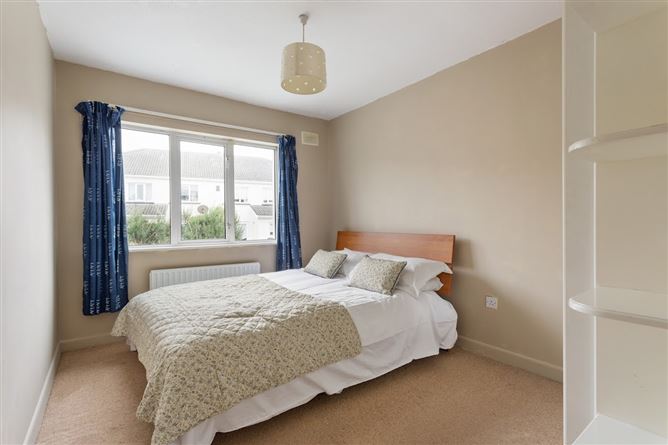 4 Sandyford Hall Walk, Sandyford, Dublin 18