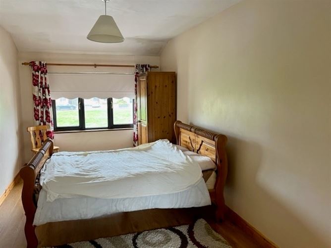 6 Ballinorig Close, Tralee, Kerry