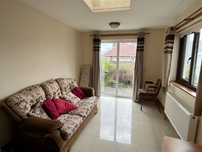 6 Ballinorig Close, Tralee, Kerry