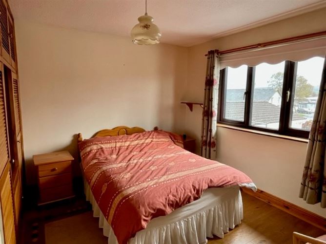 6 Ballinorig Close, Tralee, Kerry