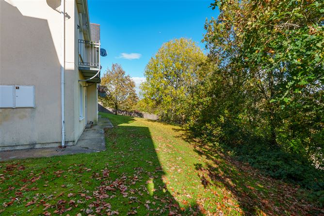 4 Woodfield, Curra Woods, Riverstick, Cork