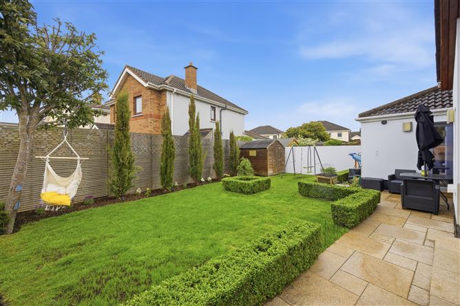 https://photos-a.propertyimages.ie/media/2/5/6/5004652/0ecd1330-88b3-4031-a61b-6196a742ec27_l.jpg