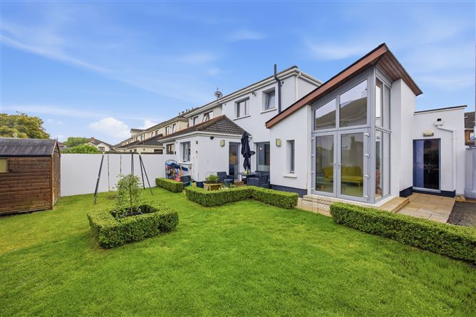 https://photos-a.propertyimages.ie/media/2/5/6/5004652/0ecd1330-88b3-4031-a61b-6196a742ec27_l.jpg