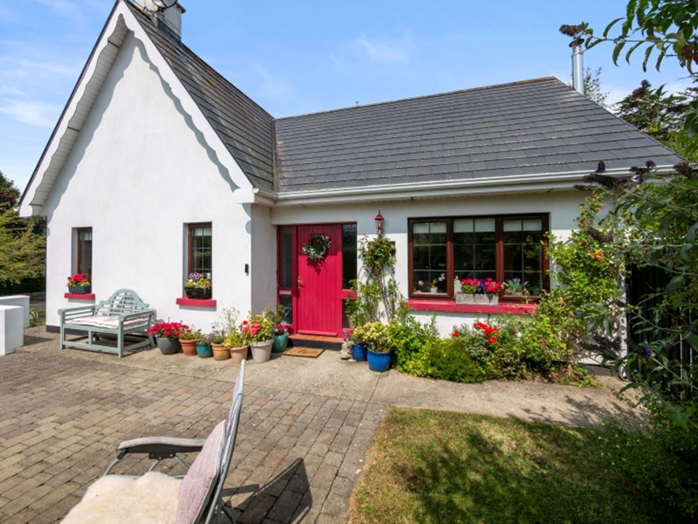 6 The Village, Ballymoney, Gorey, Co. Wexford