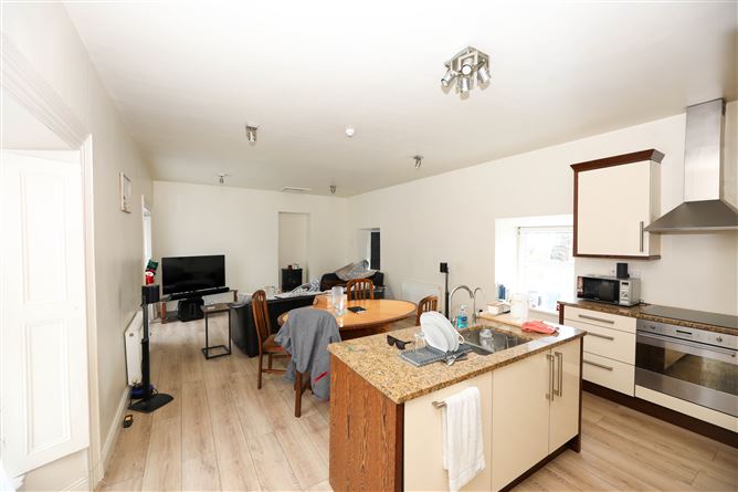 Photo 3 of 5 — Apartment, McEvoy's Restaurant, Abbeyleix, Laois