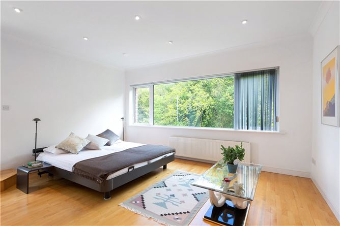 Penthouse 4, Killiney Hill Park, Killiney, Co. Dublin