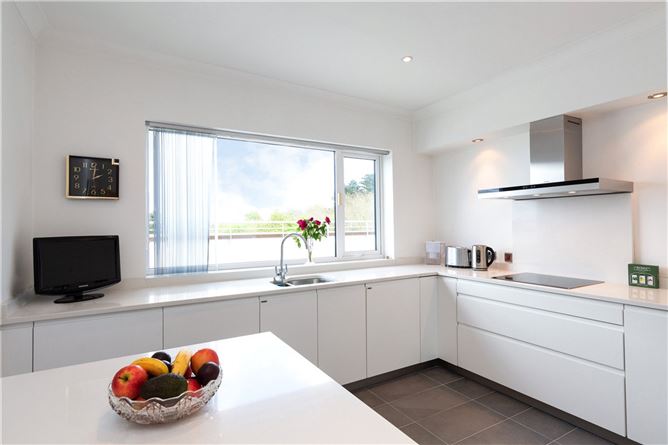Penthouse 4, Killiney Hill Park, Killiney, Co. Dublin