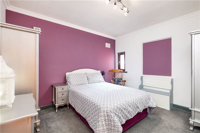 Ashleigh, Old Lucan Road, Chapelizod, Dublin 20