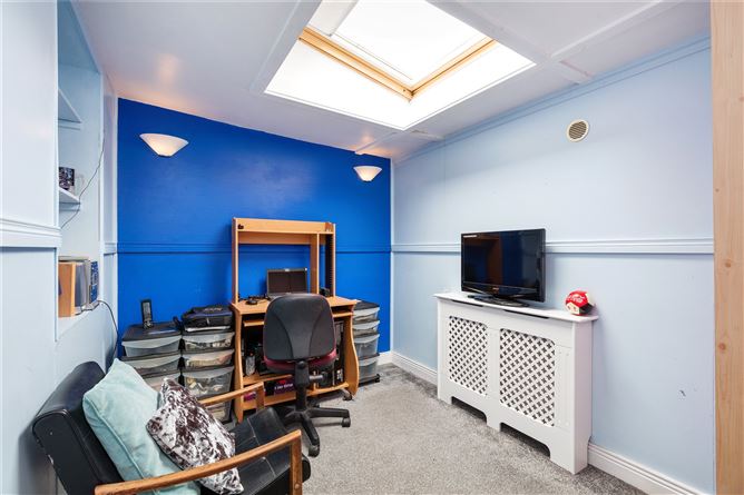 Ashleigh, Old Lucan Road, Chapelizod, Dublin 20