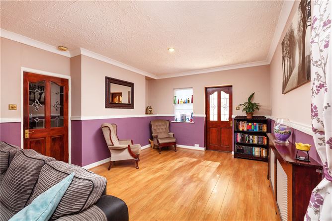 Ashleigh, Old Lucan Road, Chapelizod, Dublin 20
