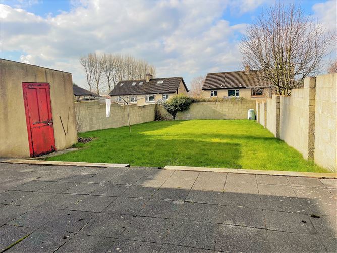 Valentia, 3 Merval Crescent,, Ennis Road, Limerick