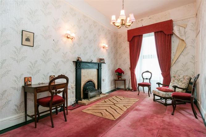 11 Rowe Street Lower, Wexford Town, Wexford