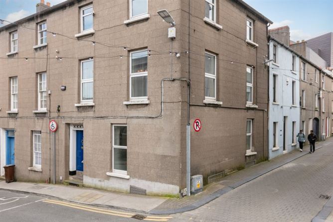 11 Rowe Street Lower, Wexford Town, Wexford