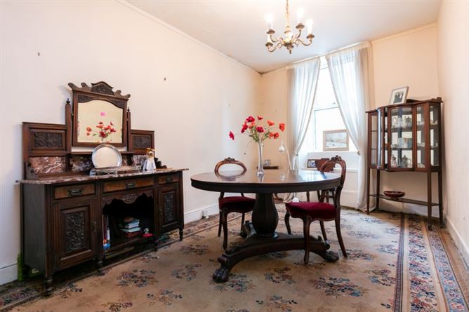 11 Rowe Street Lower, Wexford Town, Wexford
