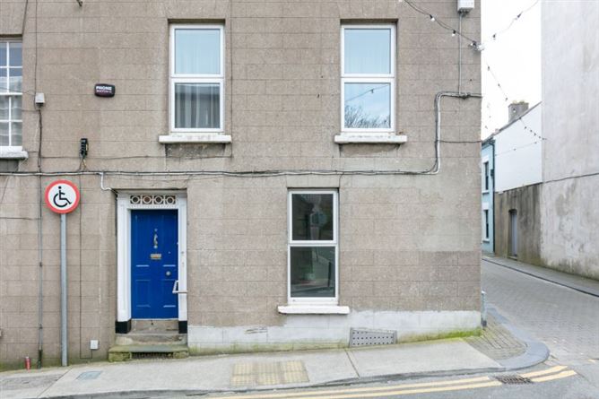 11 Rowe Street Lower, Wexford Town, Wexford