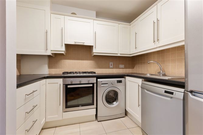 23 Woodbrook Park, Castleknock, Dublin 15